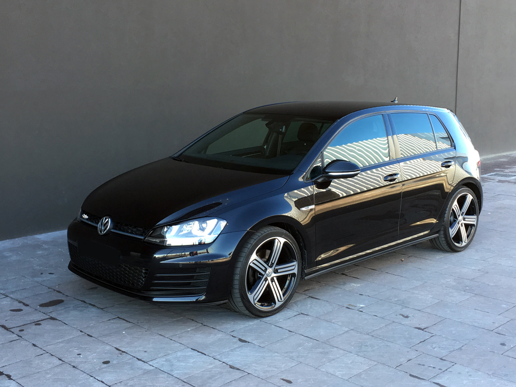 Volkswagen Golf VII